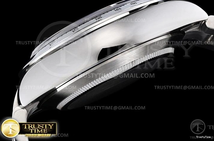 1105 Affordable ROLDYT0283A – Daytona 928